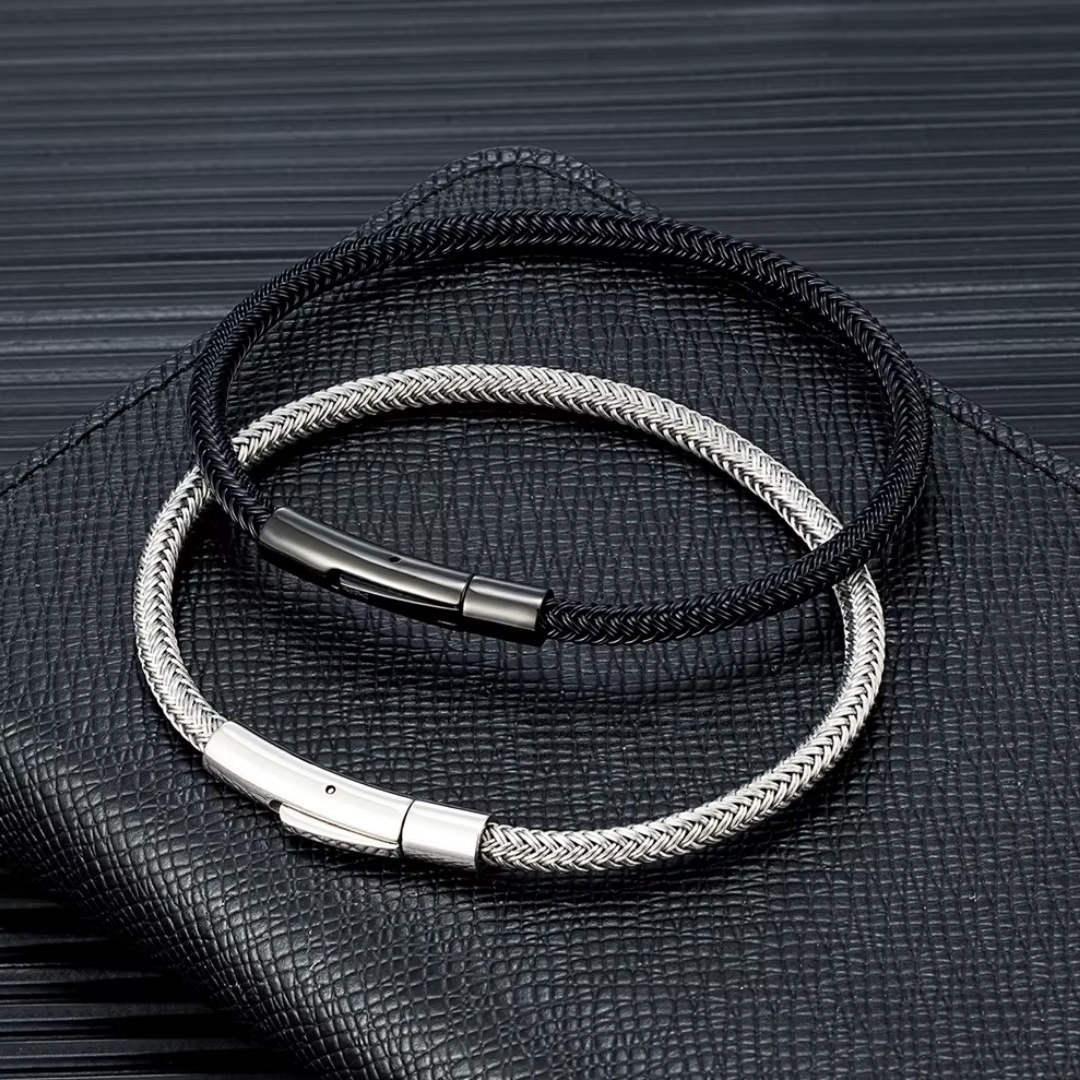 Simple Steel Black