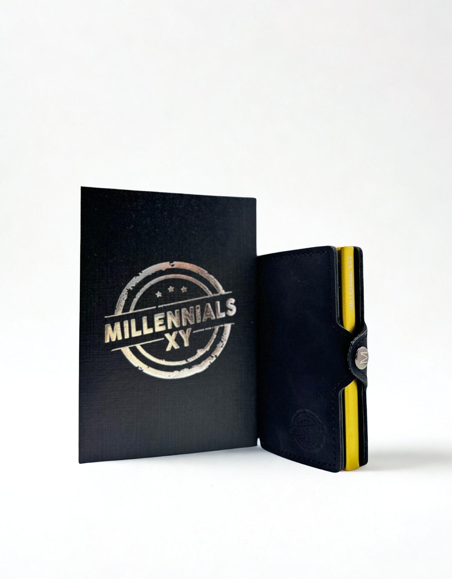 Tarjetero-rfid-negro-amarillo-frontal-caja